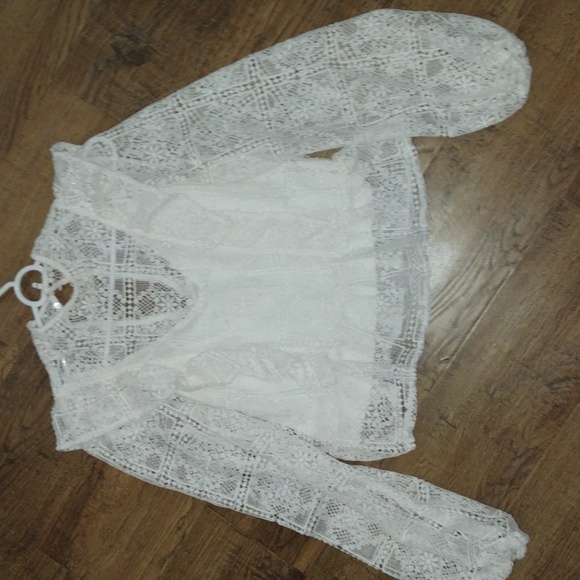 H&M Tops - H&M White Knit Dress Shirt